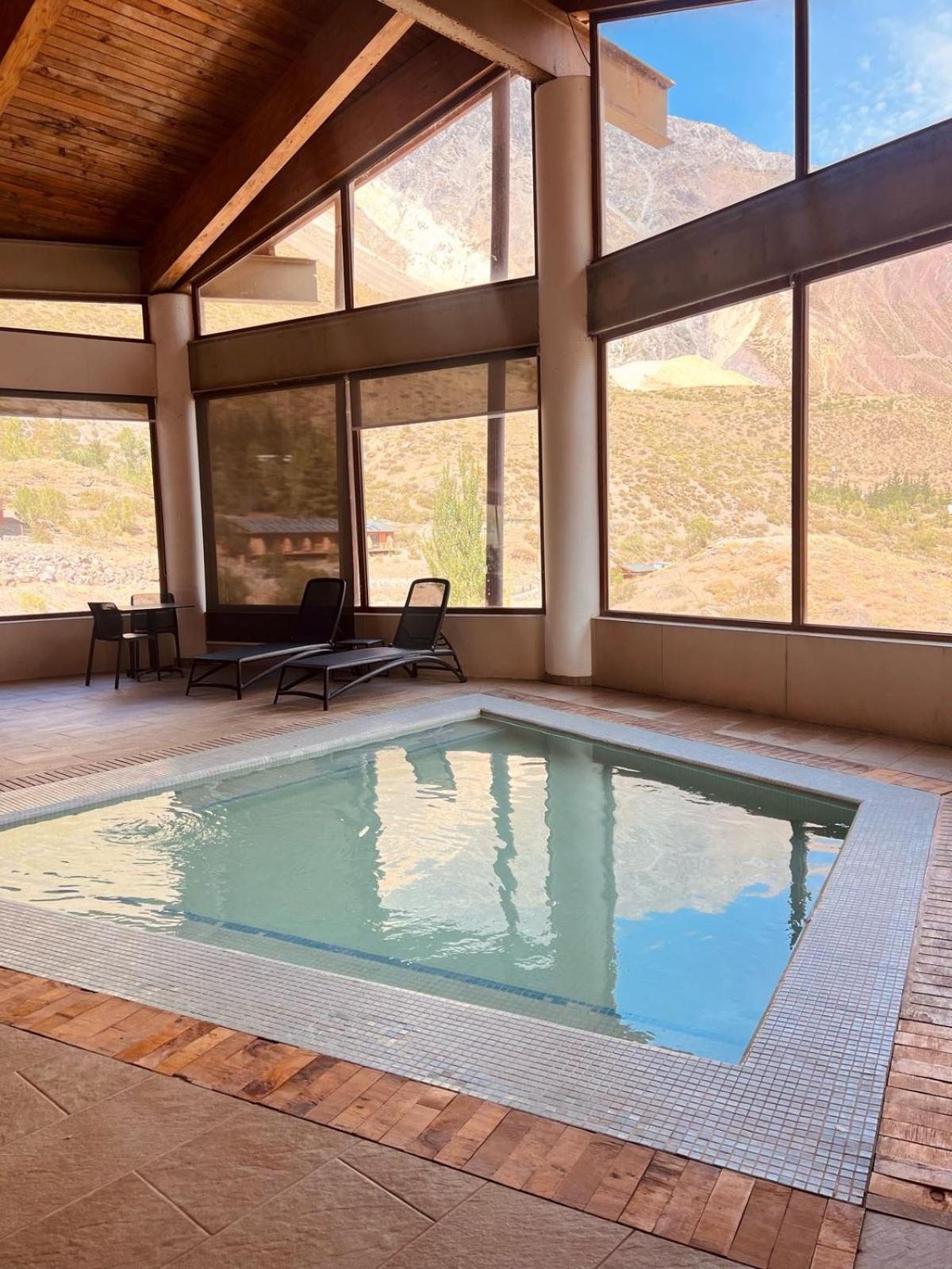 Lodge El Morado Refugio Lo Valdes Exterior photo